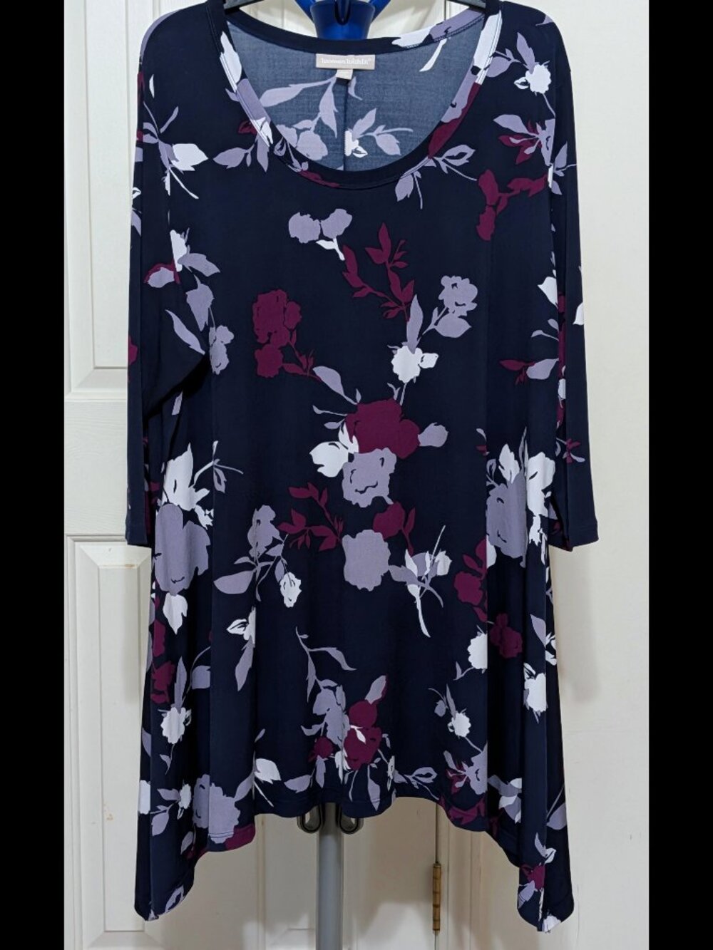 Gothic Floral WOMAN WITHIN 1X 2X 22/24 Dk Navy, Purple & White Stretch Tunic